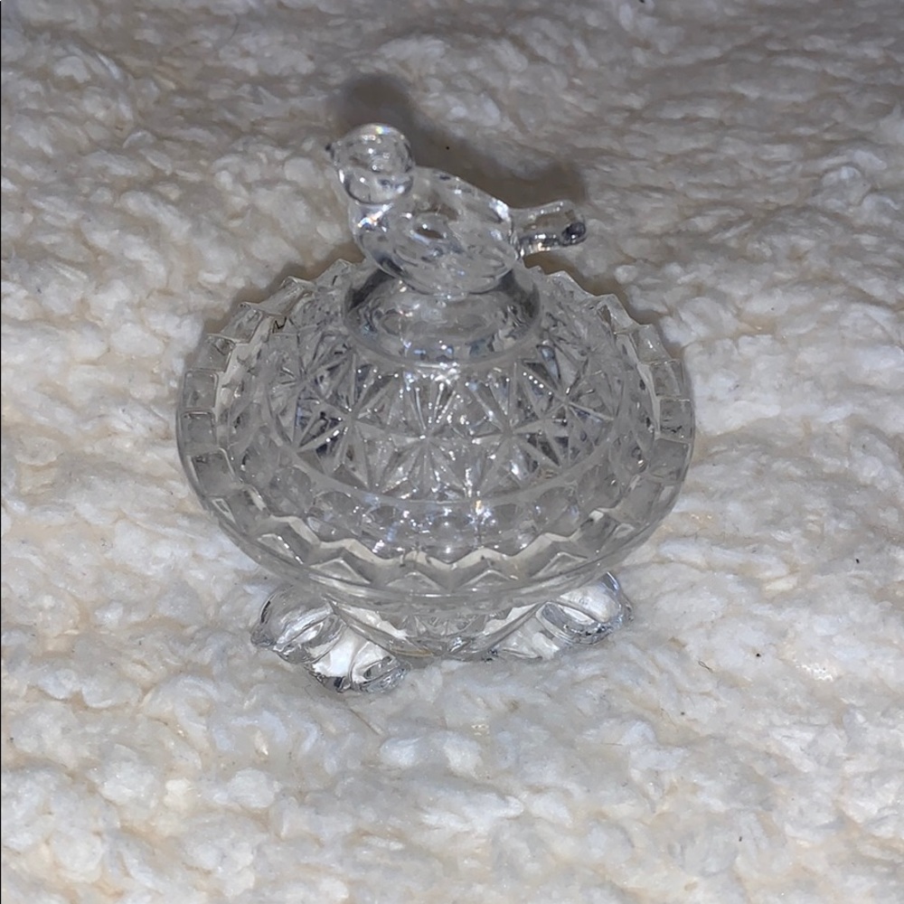 Adorable Lead Crystal Birdie Trinket Box